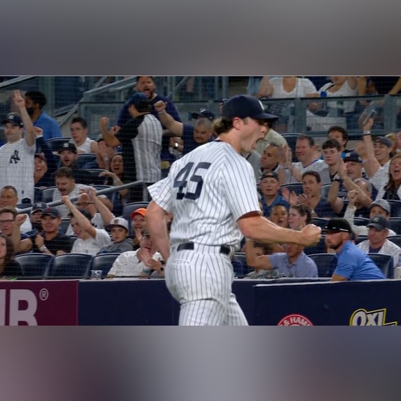 Nike Authentic New York Yankees Gerrit Cole #45 World Series 2024 Jersey Mens L - Picture 4 of 7